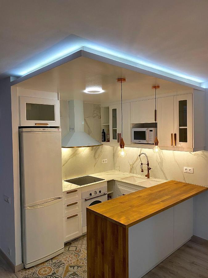 Spiral Stairs Duplex Apartment Figueres  Ngoại thất bức ảnh